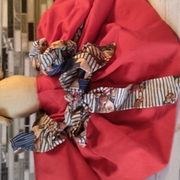 Vintage handmade dirty pig in ruffled dress - Picture 5 of 5